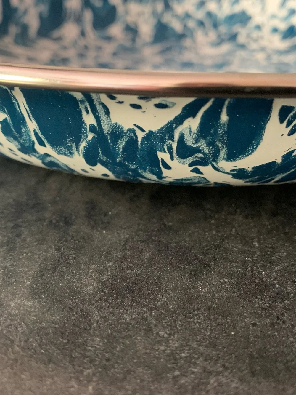 Golden Rabbit Blue Spatter Pasta Plates